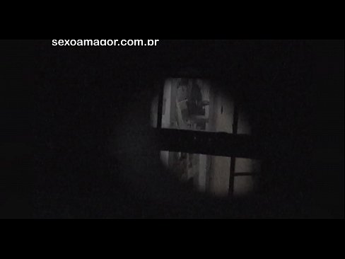 ❤️ Blondie és gravada en secret per un voyeur del barri amagat darrere de maons buits ☑ Només porno al porno ca.bookland.top ❌❤
